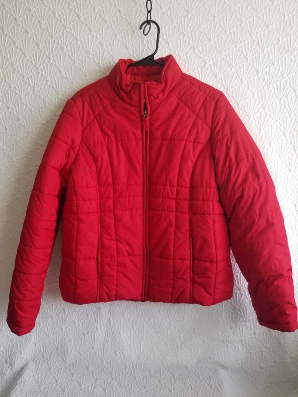 Red Quilted Puffer Jacket Size Large